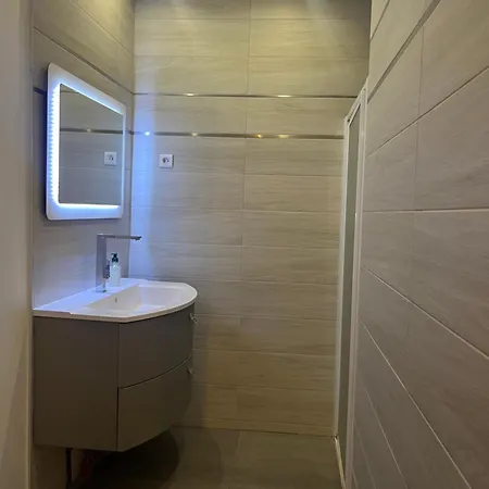 L'Appartement Sur Quai - En Face De La Criee Sete Exterior photo